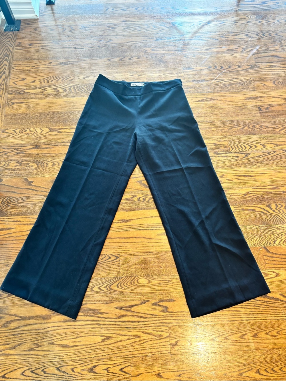 Zara Black Wide-Leg Trousers